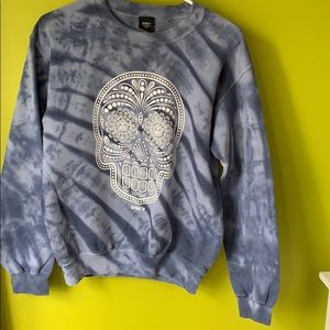 Obey skull crew neck sweatshirt